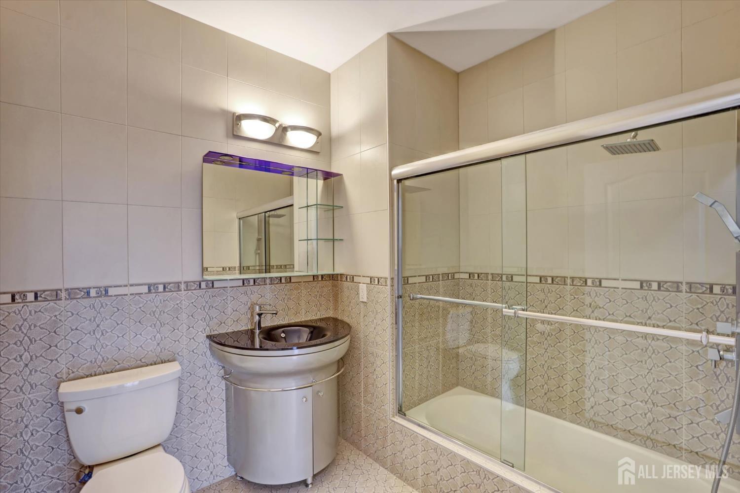 4215 Falston Circle #15, Old Bridge, New Jersey image 27