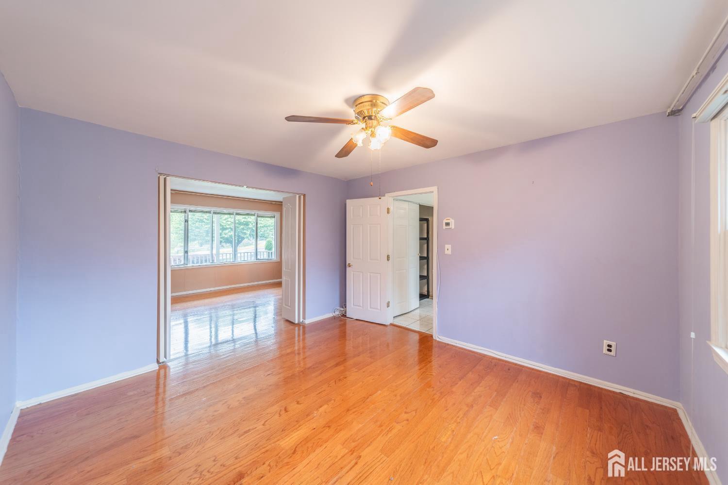 289 Old Road, Sewaren, New Jersey image 8