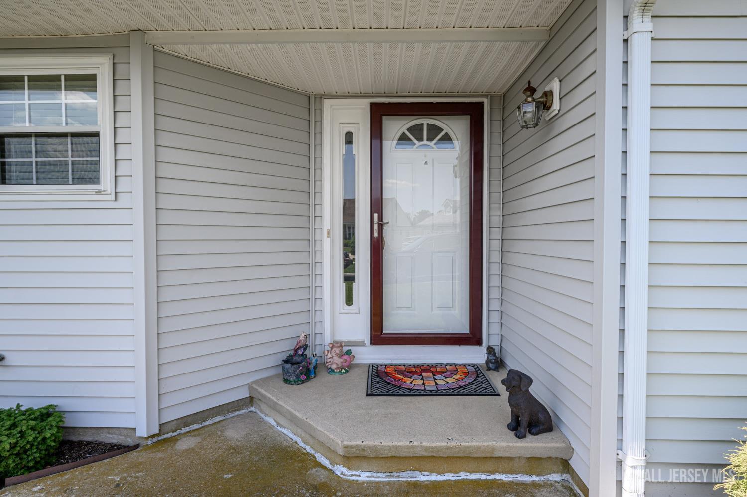 11 Sandhurst Court, Toms River, New Jersey image 2
