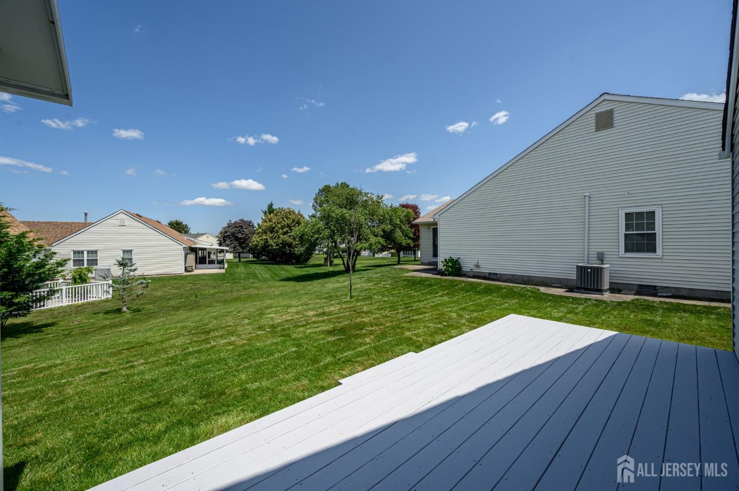 11 Sandhurst Court, Toms River, New Jersey image 24