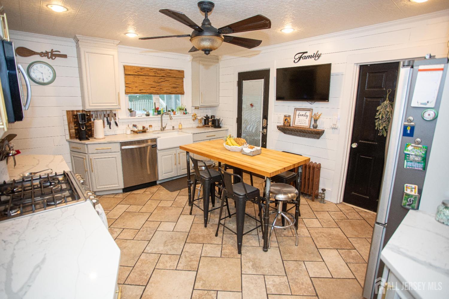 237 George Street, South Amboy, New Jersey image 15