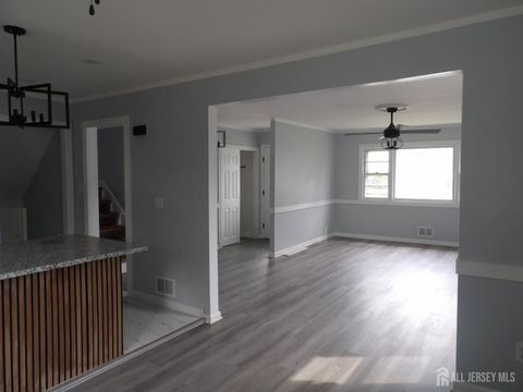 Homes For Sale - 4 Kelly Court<br/> Mount Holly, NJ 08860