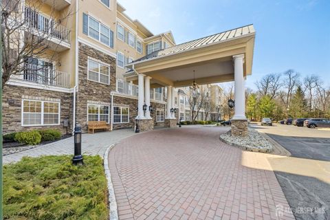 Condo For Sale - 540 Cranbury Road #107<br/> Middlesex County, East Brunswick, NJ 08816