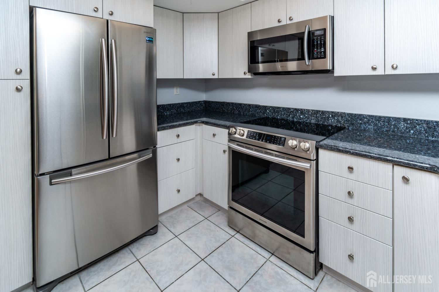 249 Doremus Drive #B, Monroe Township, New Jersey image 19