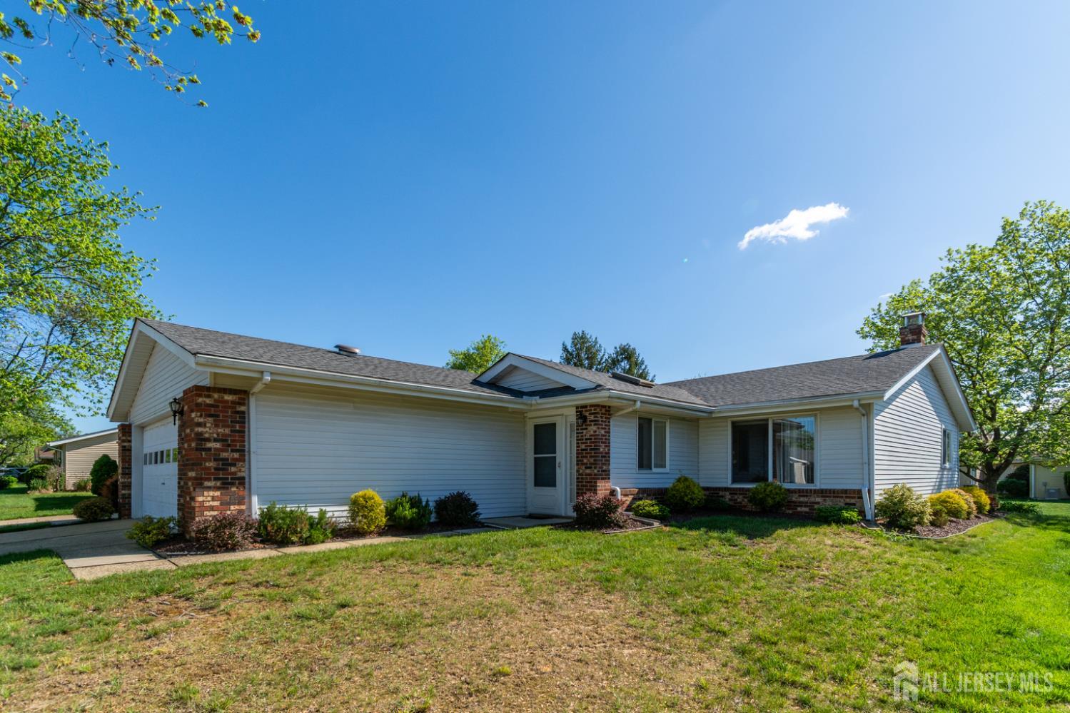249 Doremus Drive #B, Monroe Township, New Jersey image 2