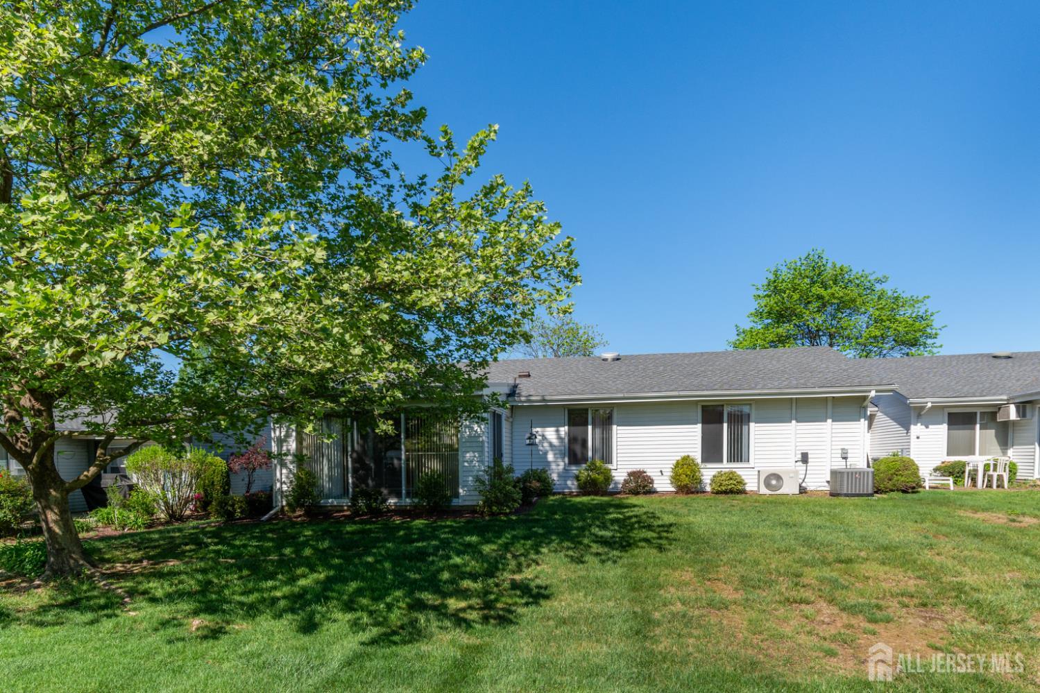 249 Doremus Drive #B, Monroe Township, New Jersey image 40