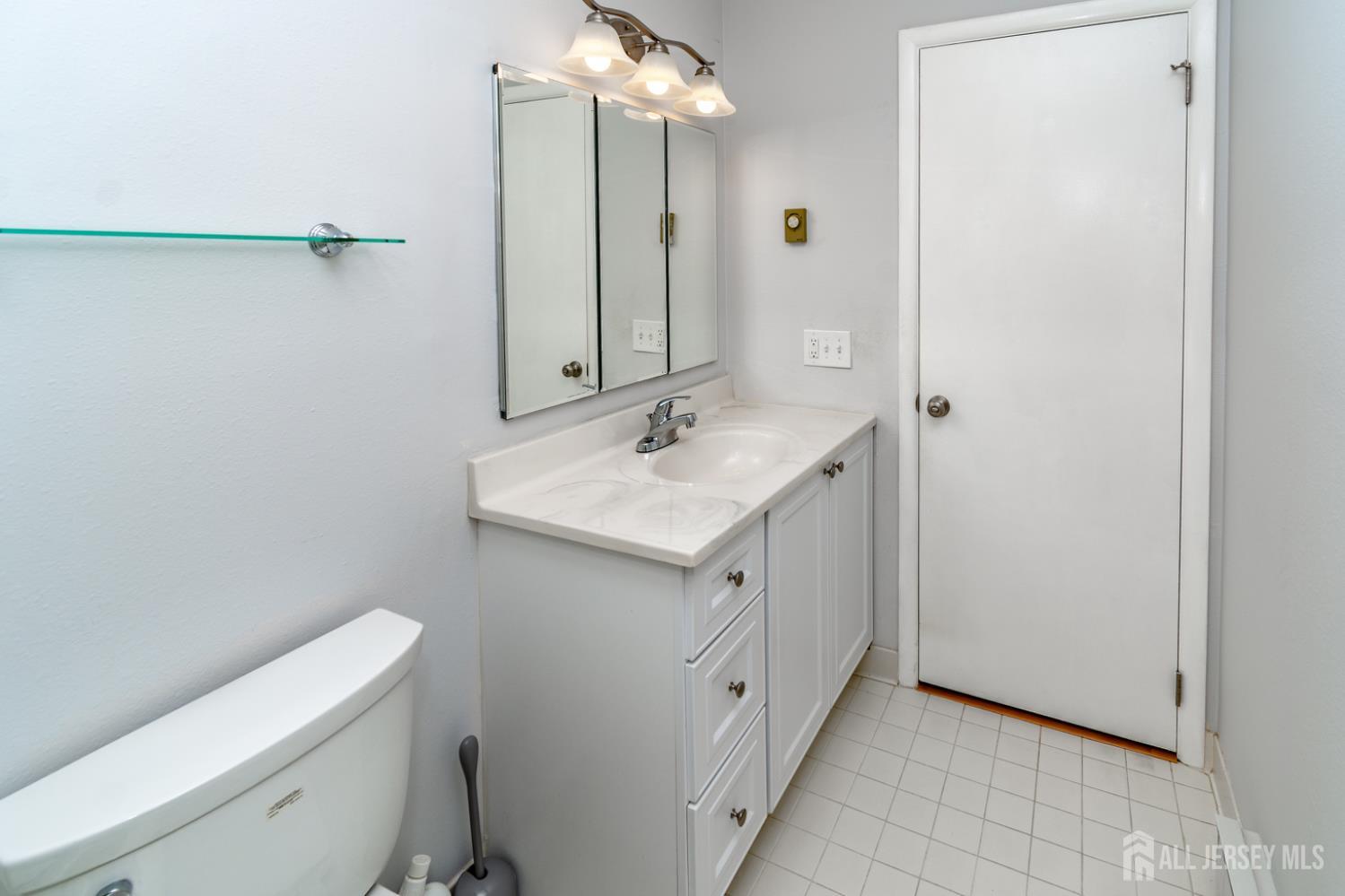 249 Doremus Drive #B, Monroe Township, New Jersey image 24