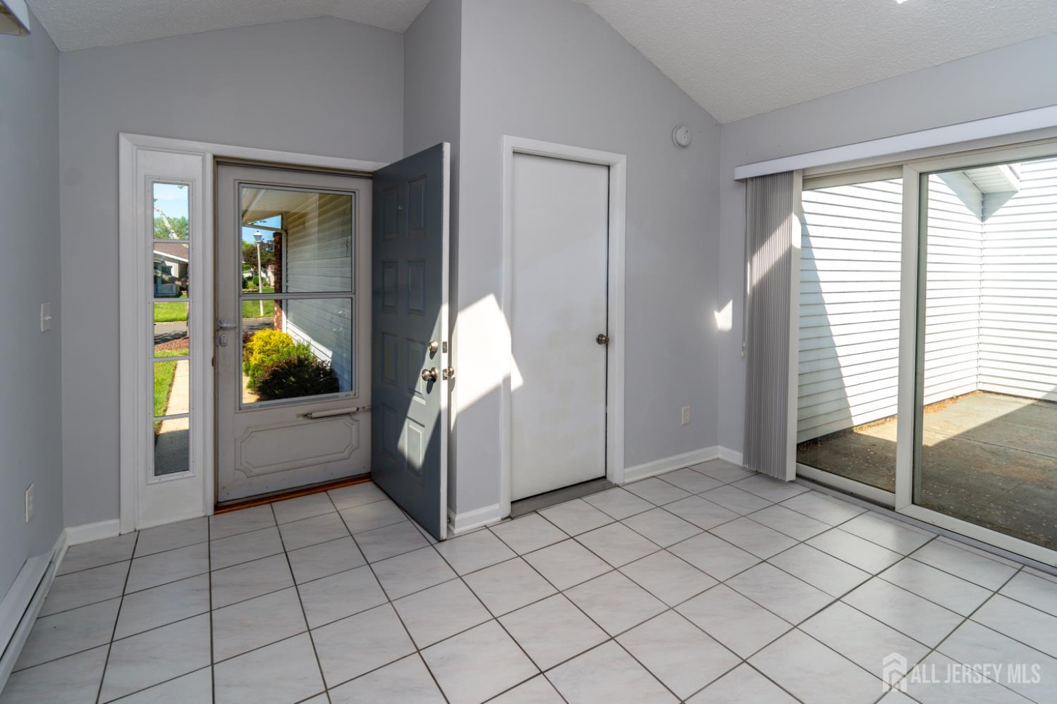 249 Doremus Drive #B, Monroe Township, New Jersey image 5