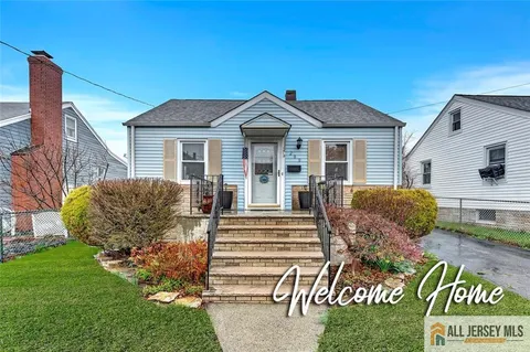 200 Sherry Street, Woodbridge Proper, NJ 07095 - MLS#: 2561296M