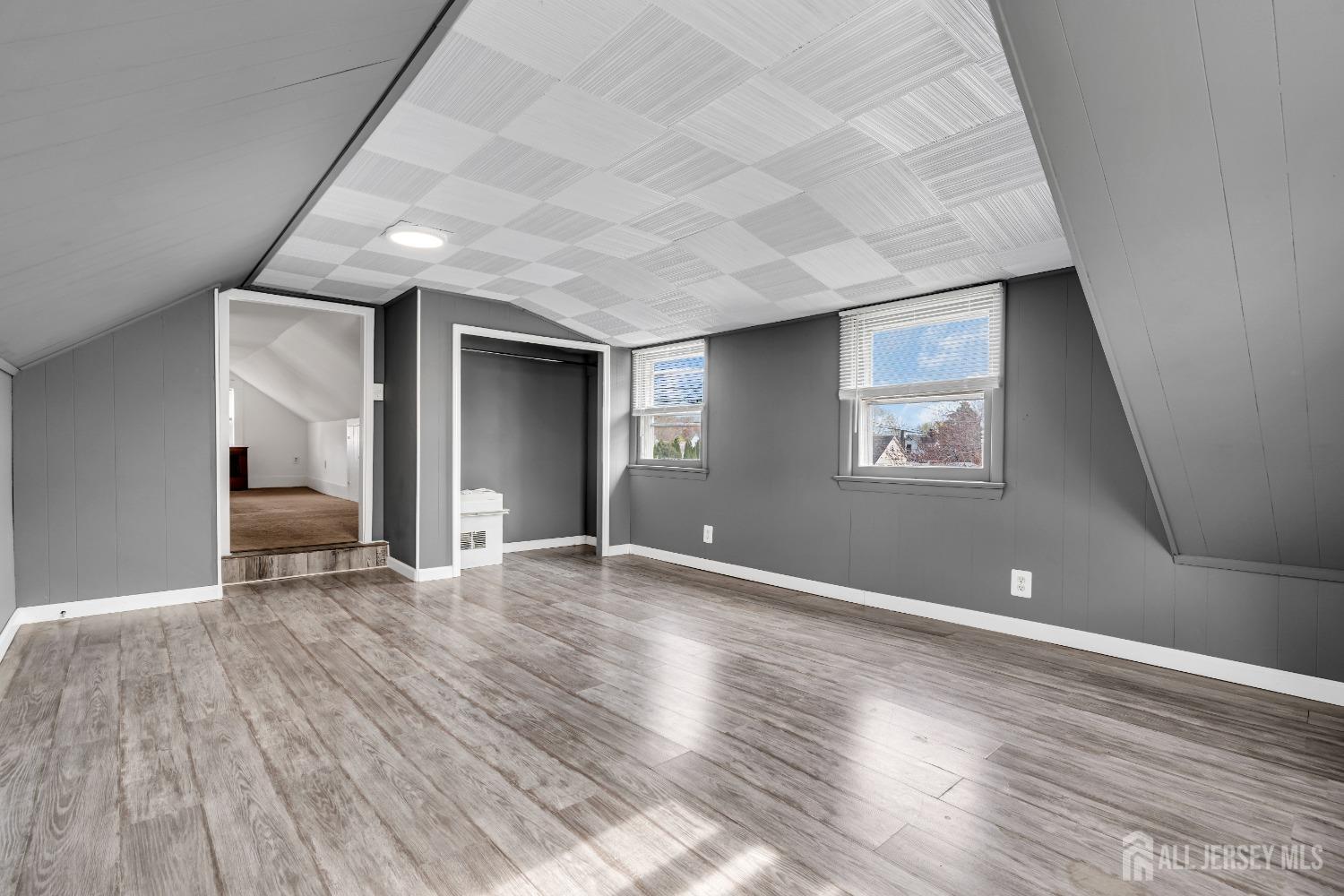 277 Adirondack Avenue, Spotswood, New Jersey image 16