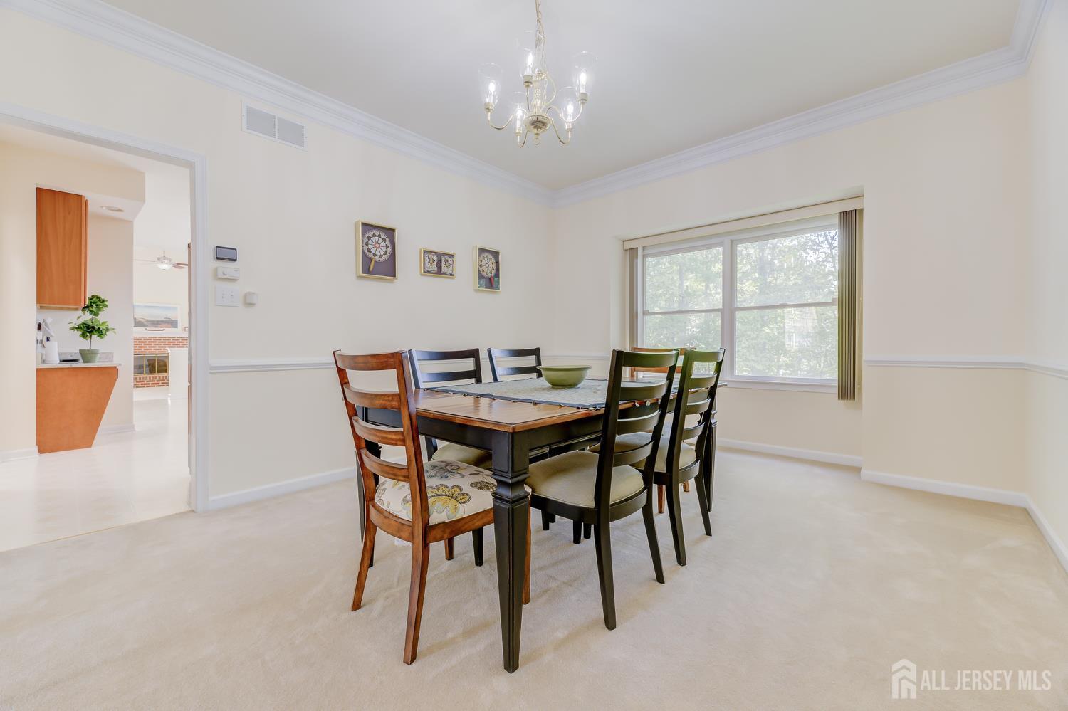 South Brunswick, New Jersey 08540, United States, 5 Bedrooms Bedrooms, ,3 BathroomsBathrooms,Residential,Pending,214504