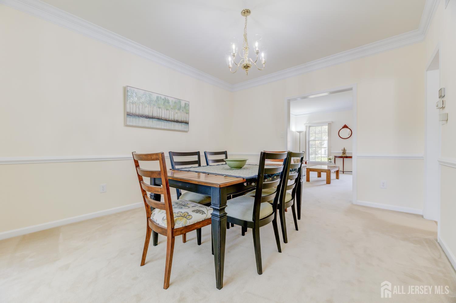 South Brunswick, New Jersey 08540, United States, 5 Bedrooms Bedrooms, ,3 BathroomsBathrooms,Residential,Pending,214504