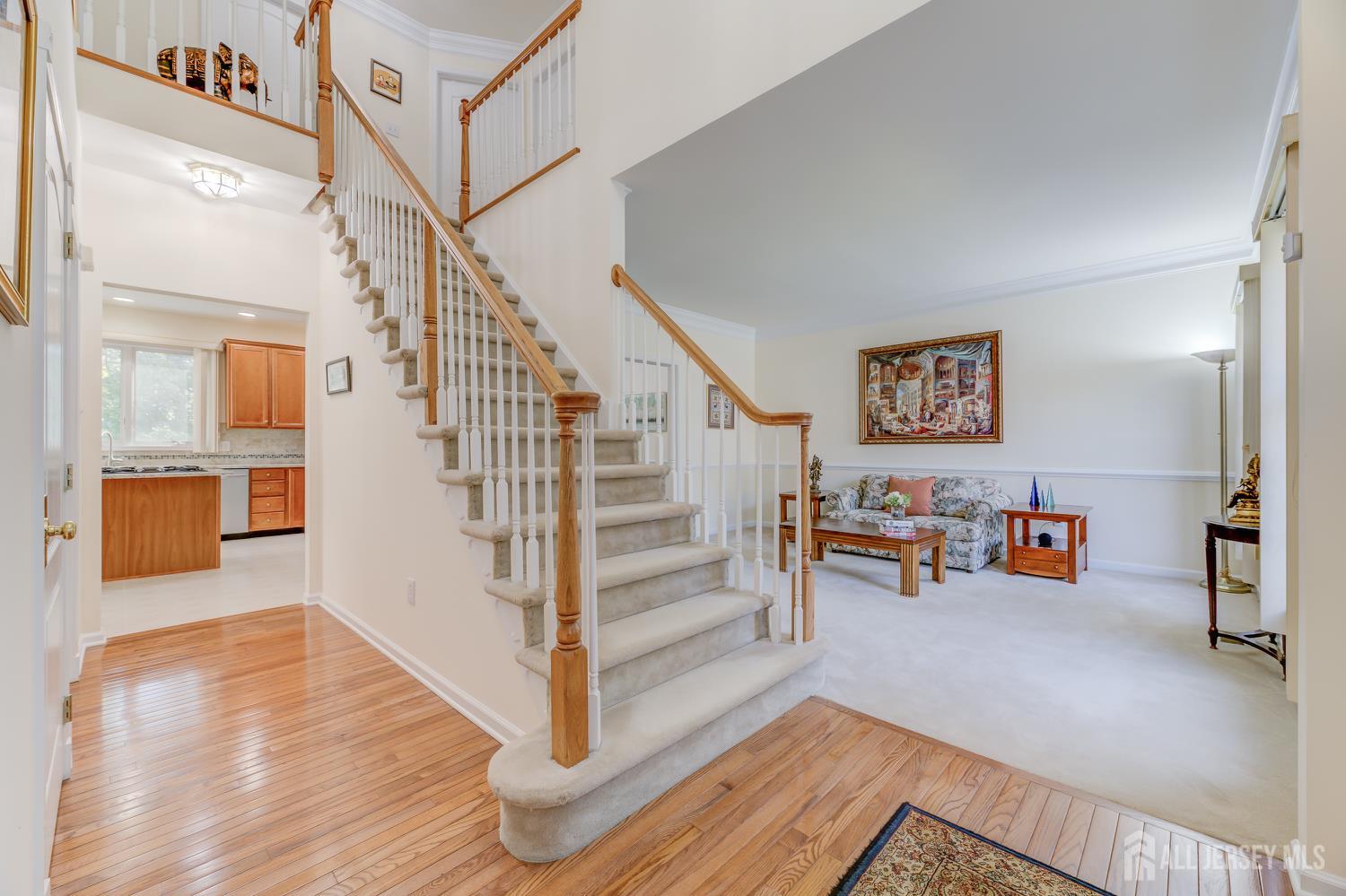 South Brunswick, New Jersey 08540, United States, 5 Bedrooms Bedrooms, ,3 BathroomsBathrooms,Residential,Pending,214504