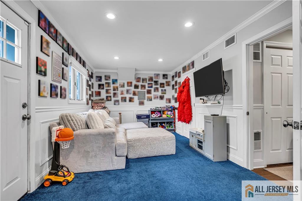 10 Buttonwood Drive, Old Bridge, New Jersey image 15