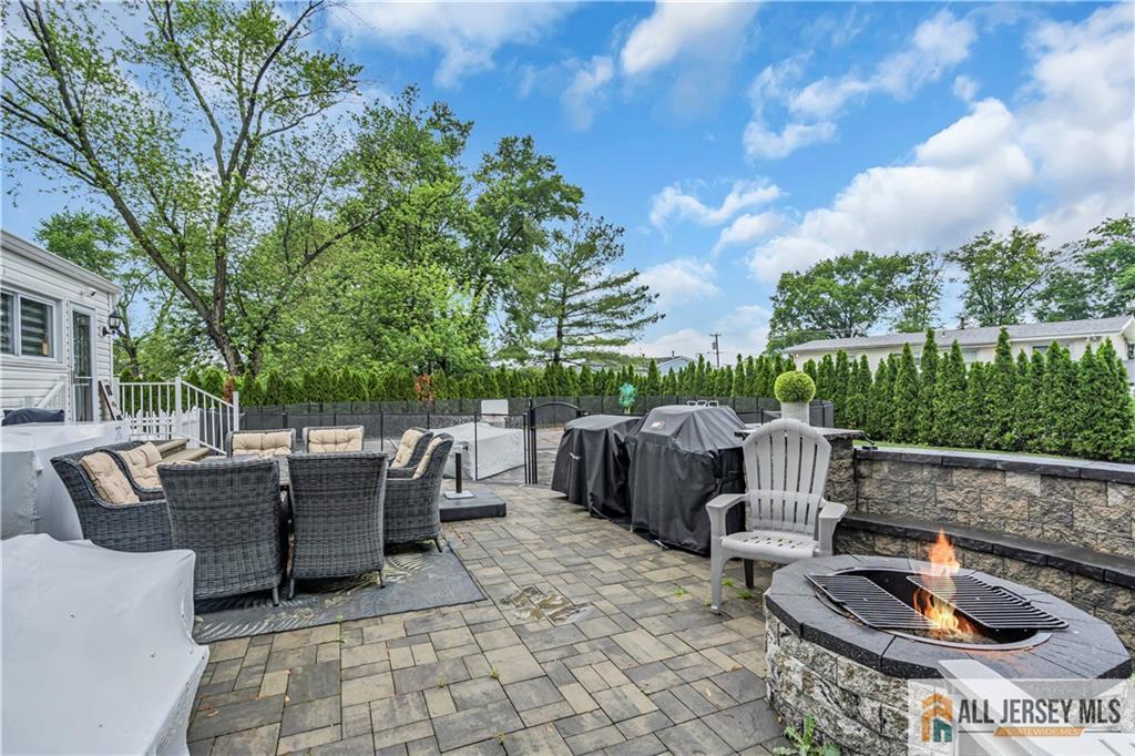 10 Buttonwood Drive, Old Bridge, New Jersey image 24