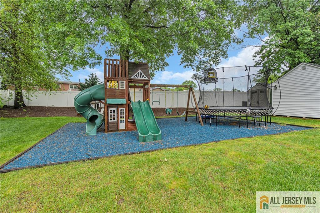 10 Buttonwood Drive, Old Bridge, New Jersey image 38