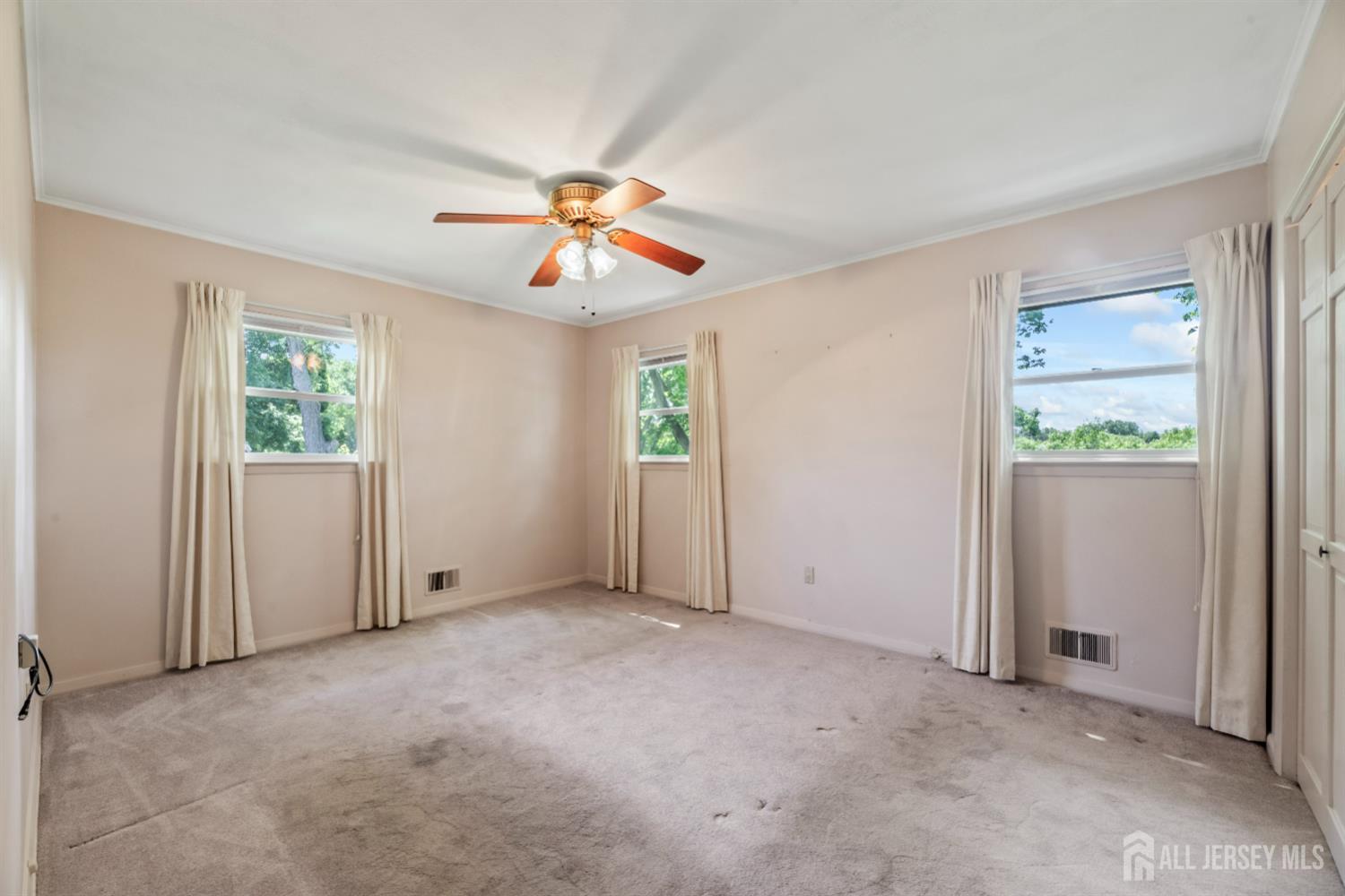 41 Winton Road, East Brunswick, New Jersey image 17