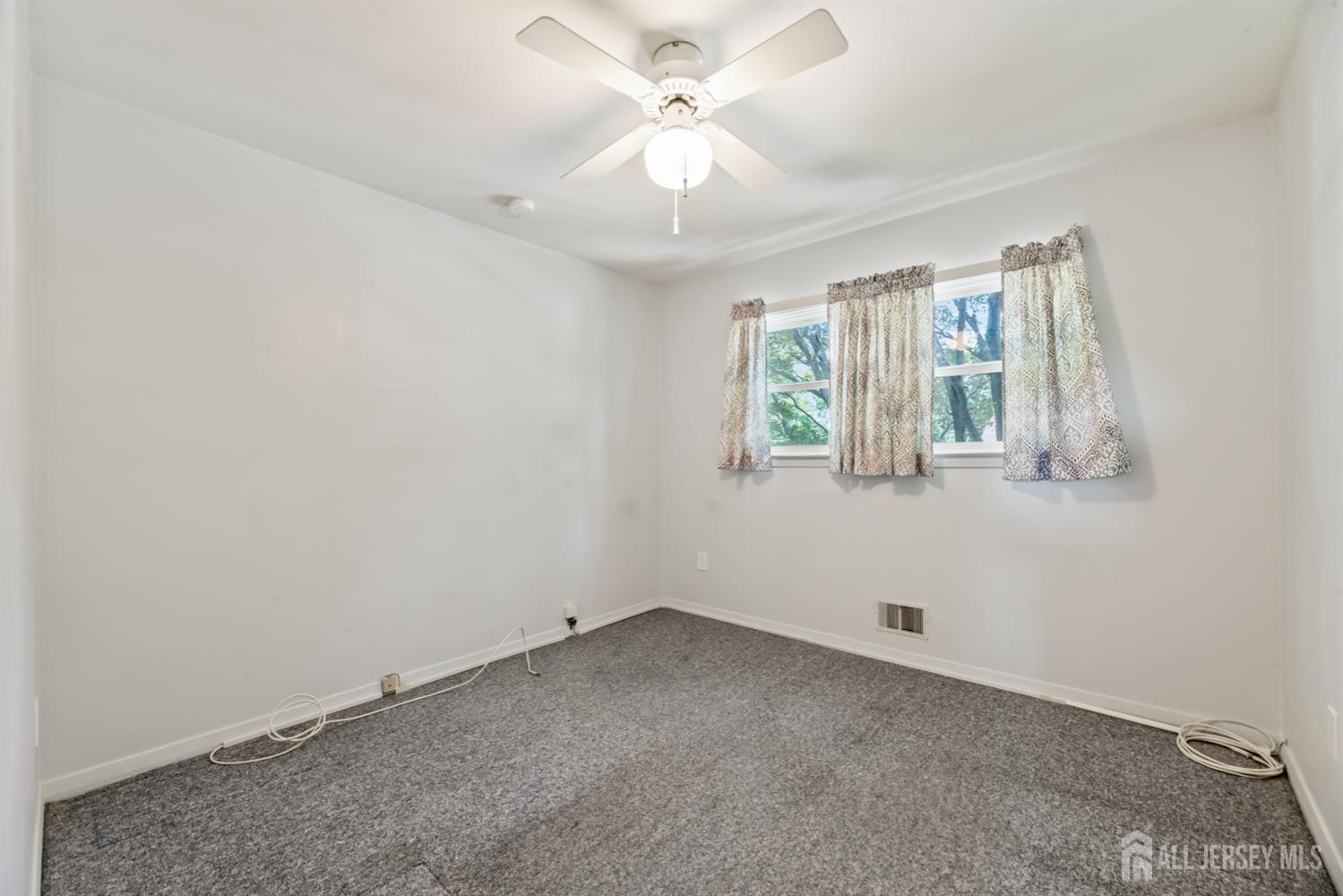41 Winton Road, East Brunswick, New Jersey image 21