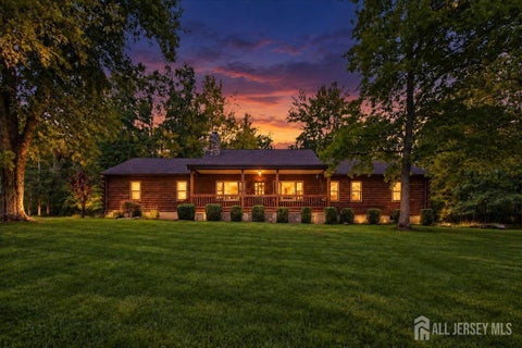 Featured picture for the property 2705608R