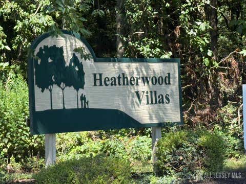 Condo For Sale - 12 Sunflower Court<br/> Edison, NJ 08820