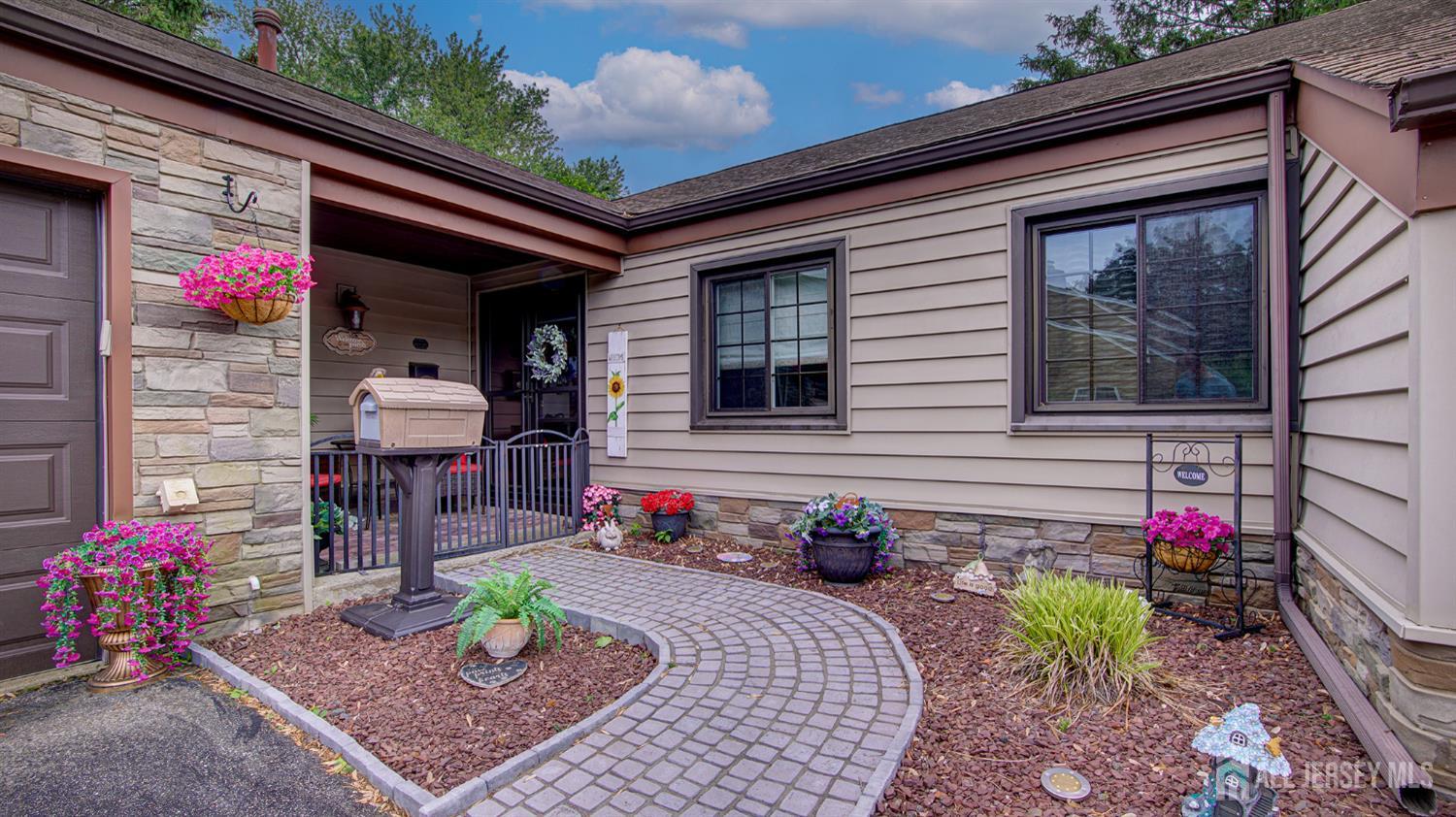 320 Double Creek Parkway