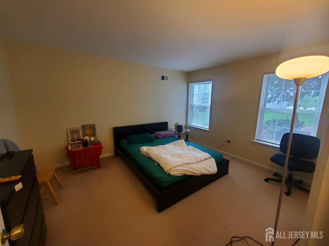 603 Woodbridge Commons Way, Iselin, New Jersey image 12