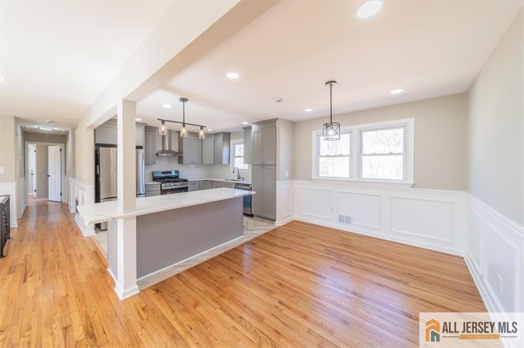 162 Barbara Place, Middlesex, New Jersey image 12