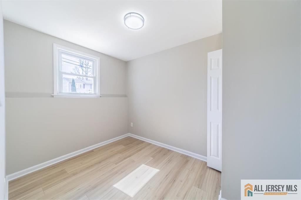 162 Barbara Place, Middlesex, New Jersey image 31