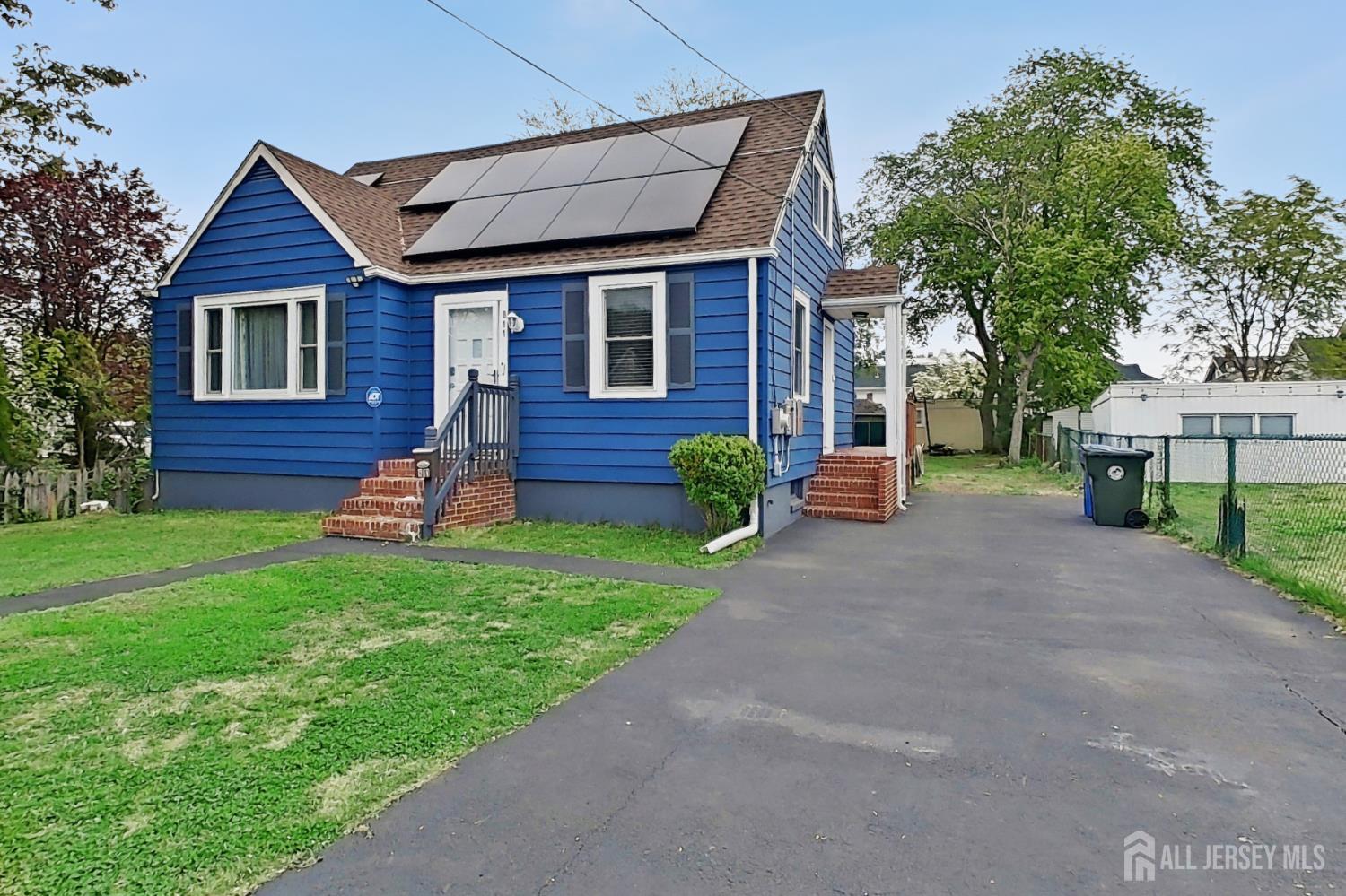811 Lincoln Avenue - Photo 3