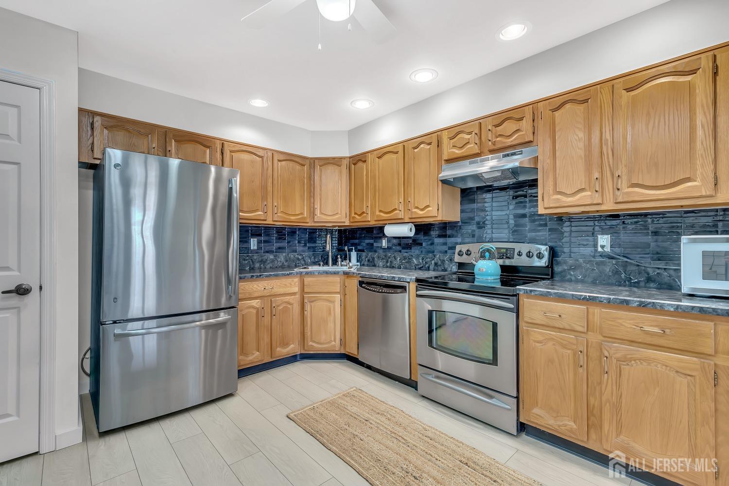8 John Paul Jones Drive #8A, Monroe Township, New Jersey image 15