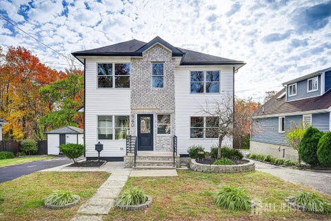 Homes For Sale - 940 Grove Avenue<br/> Middlesex County, Old Bridge, NJ 08879