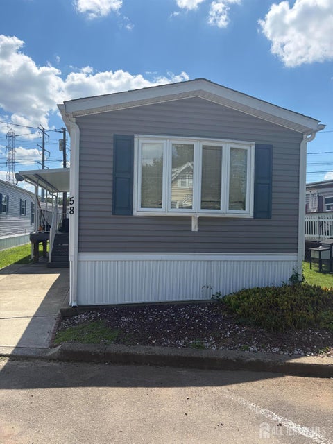 Mobile Home For Sale - 58 E Coddington Avenue<br/> Avenel, NJ 07001