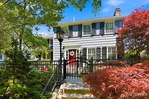 Homes For Sale - 180 Amboy Avenue<br/> Middlesex County, Metuchen, NJ 08840