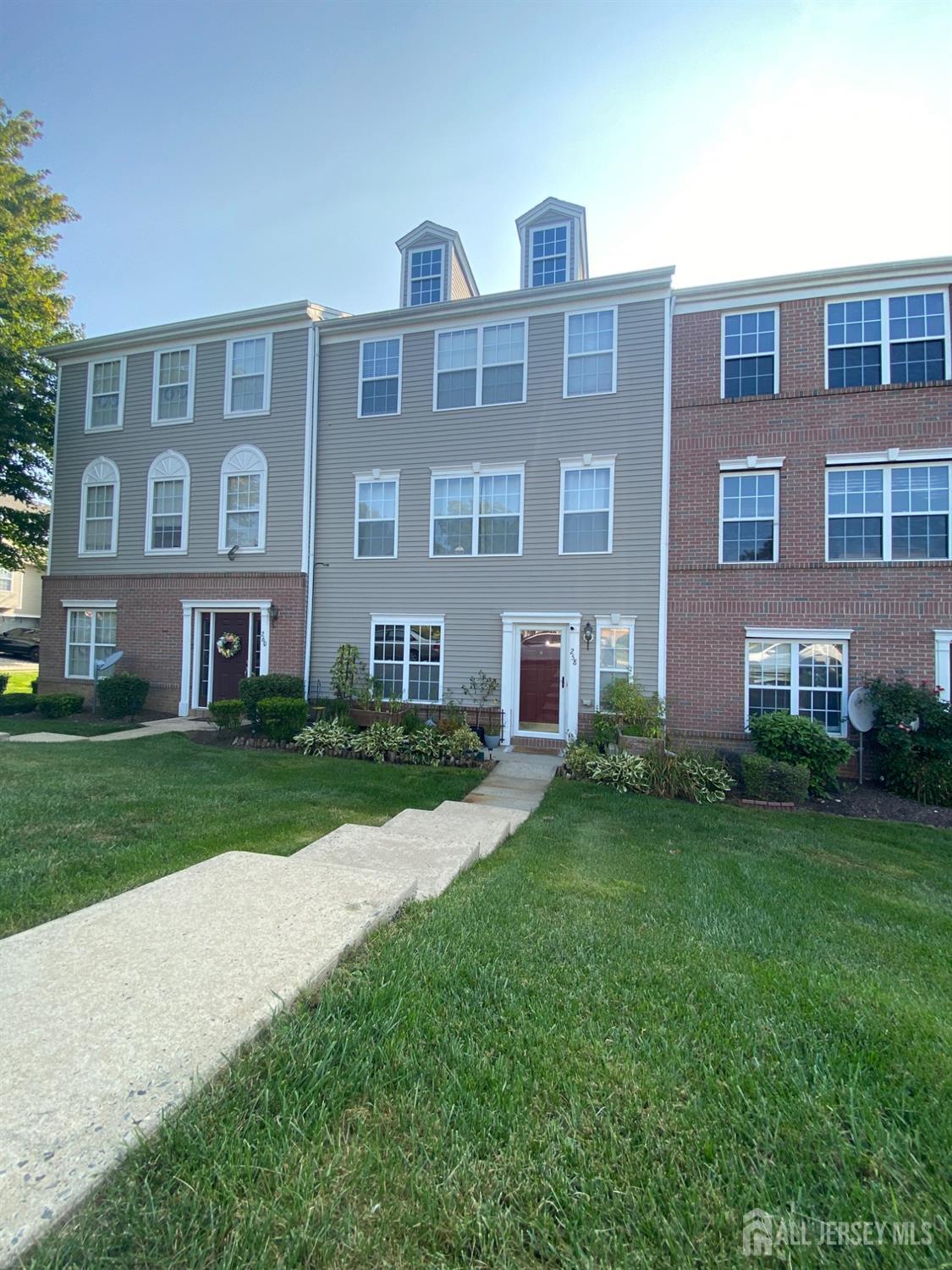 258 Nathan Boulevard, Parlin, New Jersey image 2