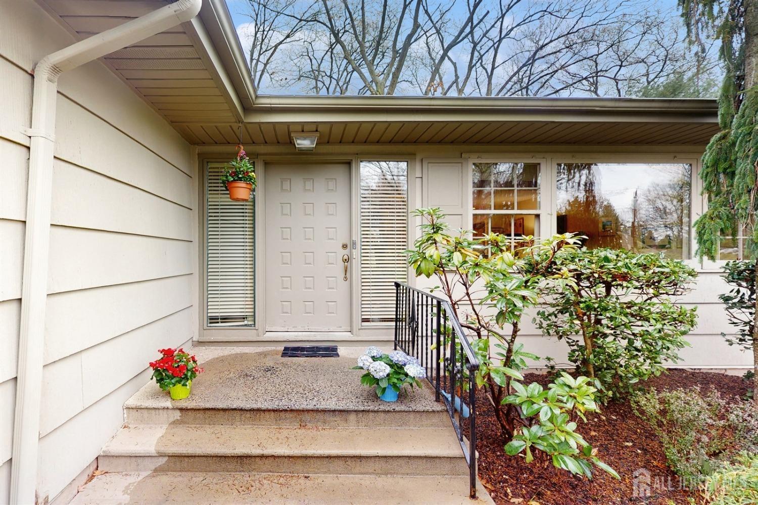 4 Whitewood Road, Edison, New Jersey image 3