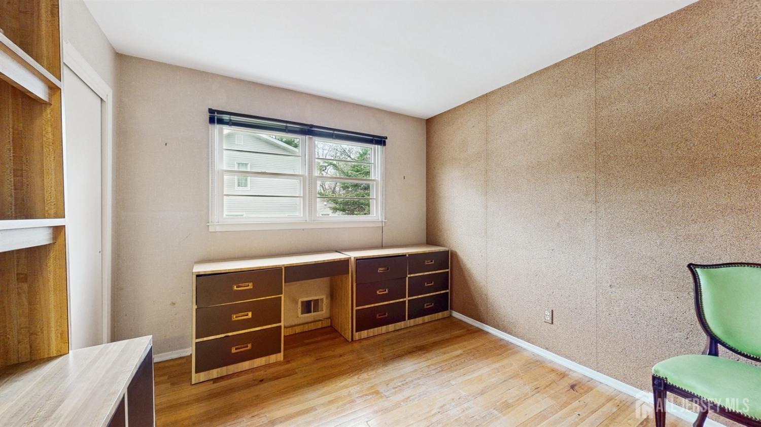 4 Whitewood Road, Edison, New Jersey image 18