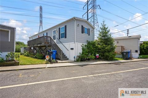 Mobile Home For Sale - 59 Helen Avenue<br/> Avenel, NJ 07001