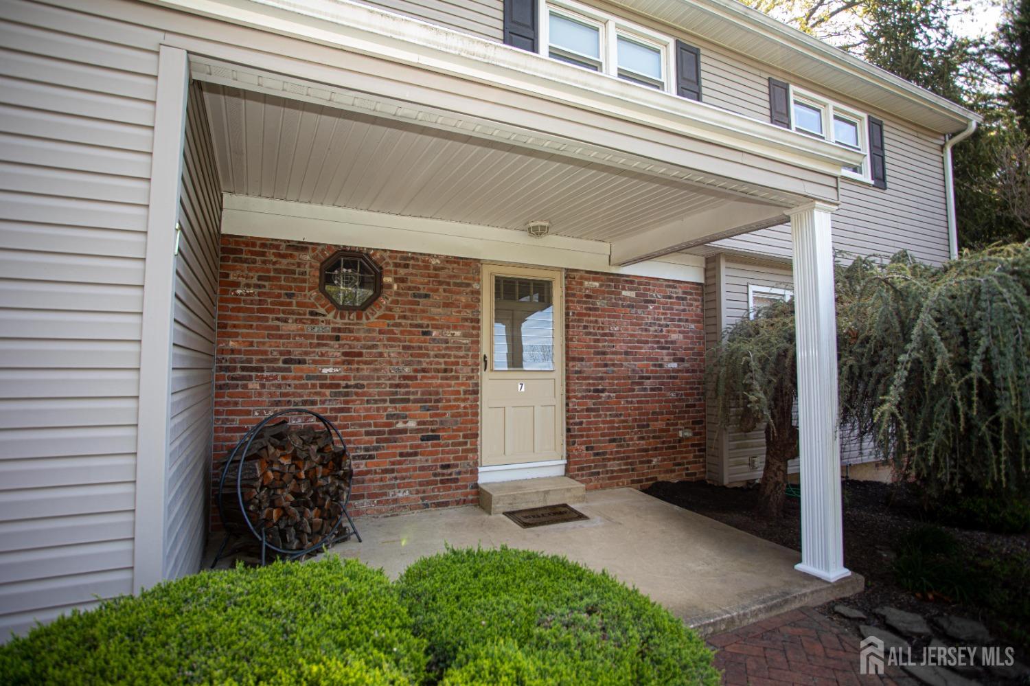 7 Colt Court, East Brunswick, New Jersey image 6