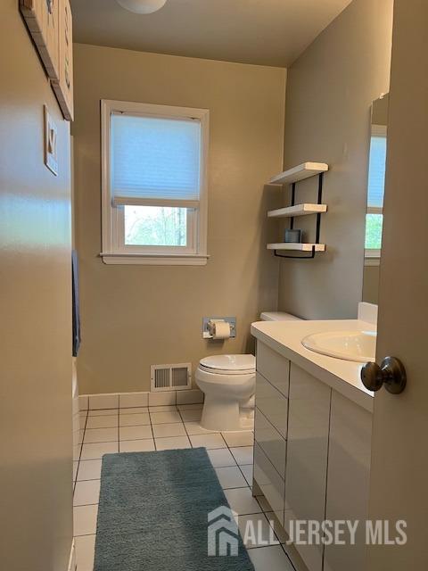 7 Colt Court, East Brunswick, New Jersey image 23