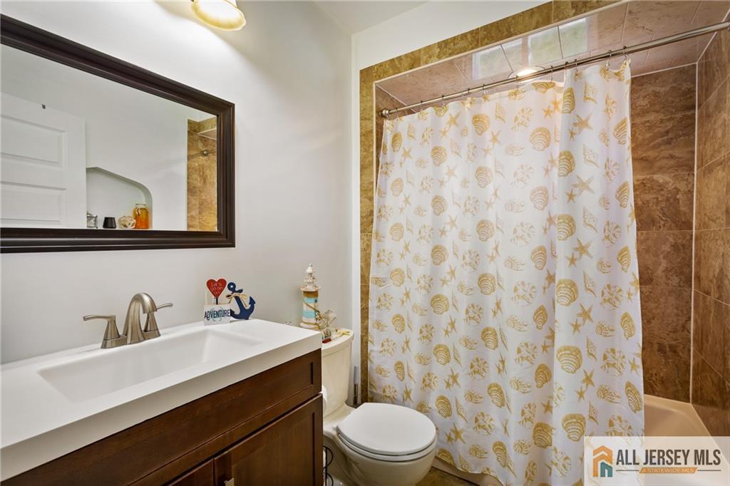 48 Central Avenue, Piscataway, New Jersey image 25