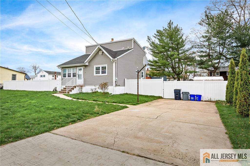 48 Central Avenue, Piscataway, New Jersey image 3
