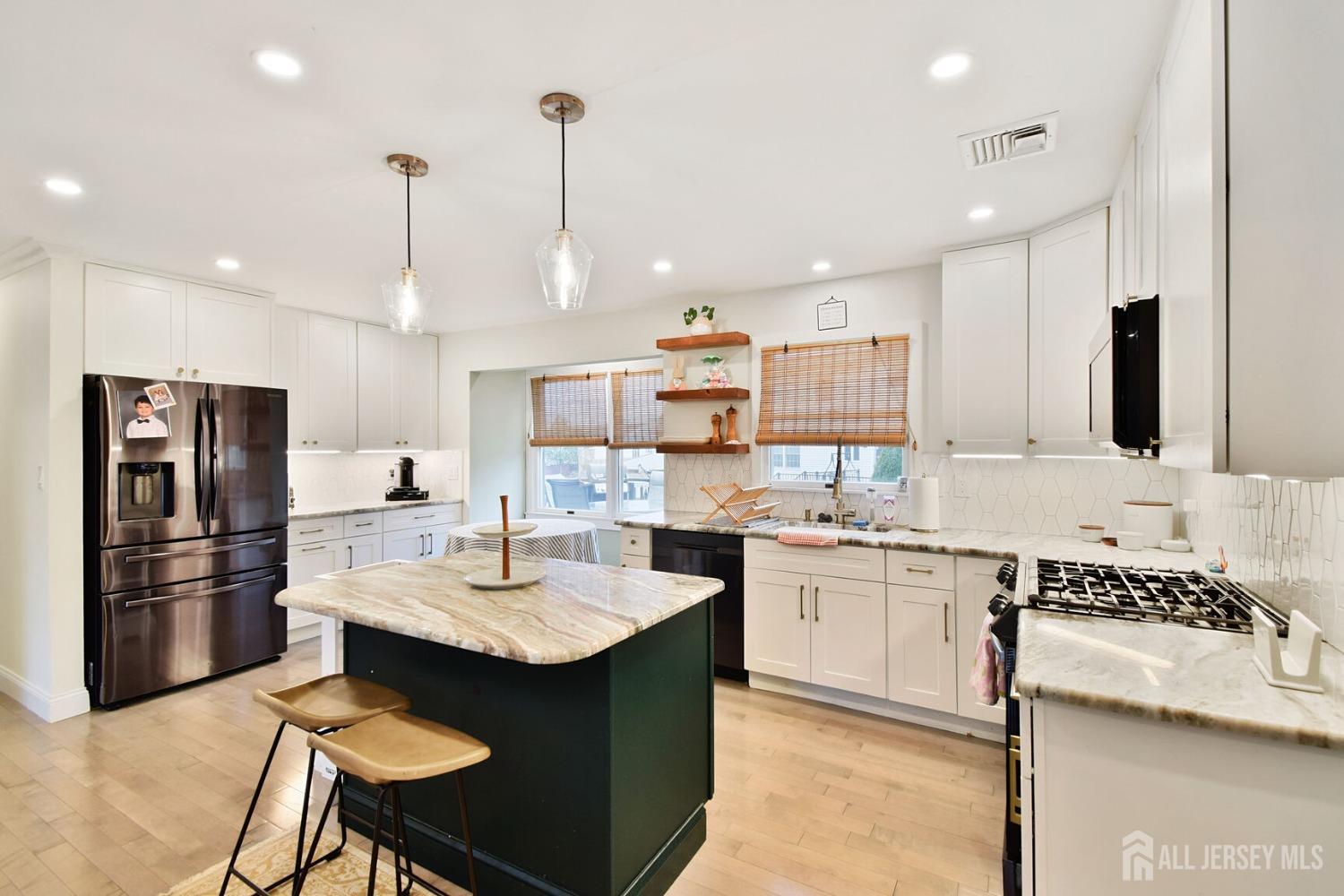 101 Nickel Avenue, Sayreville, New Jersey image 3