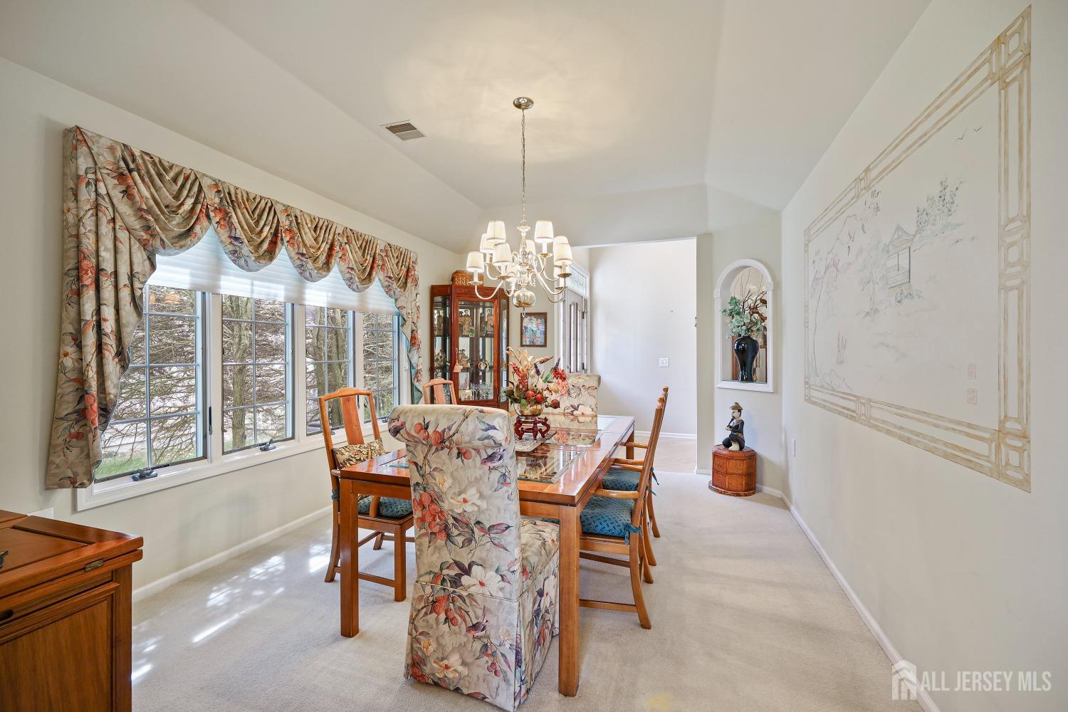 27 Dawson Lane, Monroe Township, New Jersey image 9