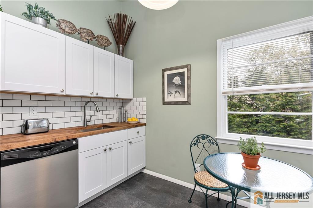 19 Claudia Street, Iselin, New Jersey image 13