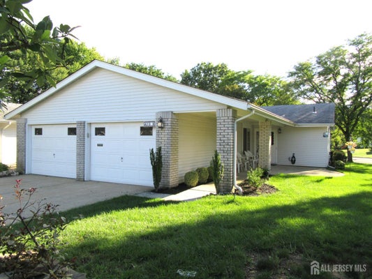 410 GENISTA PLZ # B, MONROE, NJ 08831 - Image 38ff40846736dffc29def538d2dffb13/3783962572