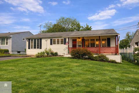 Homes For Sale - 112 Kendall Drive<br/> Middlesex County, Sayreville, NJ 08859