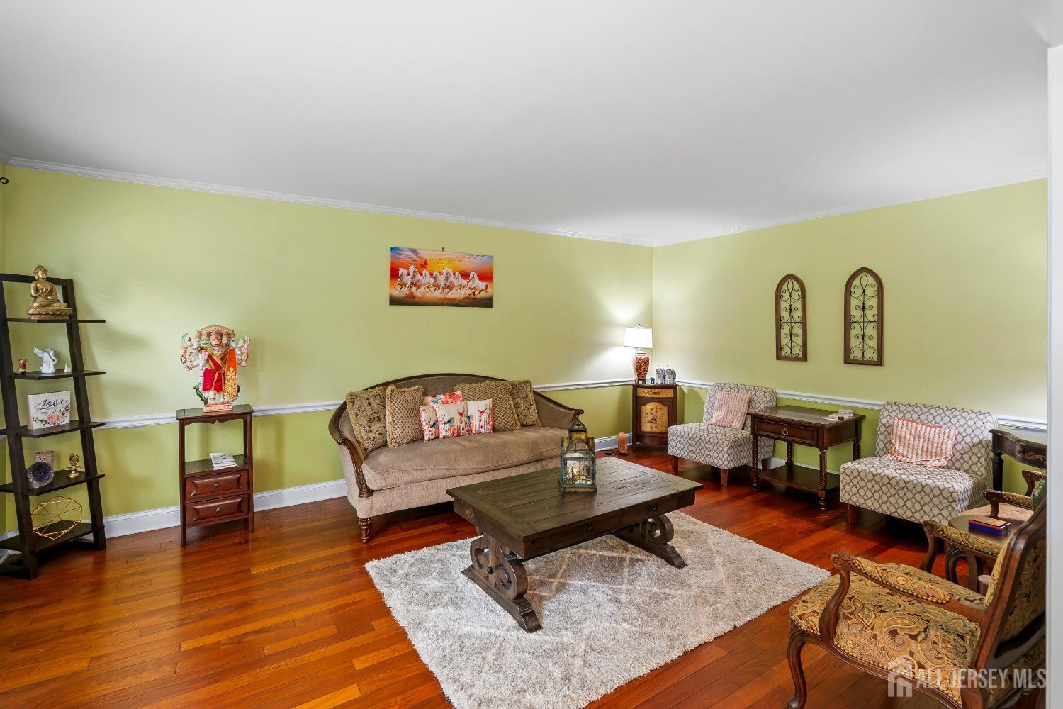 West Windsor, New Jersey 08550, United States, 4 Bedrooms Bedrooms, ,3 BathroomsBathrooms,Residential,Coming Soon,169062