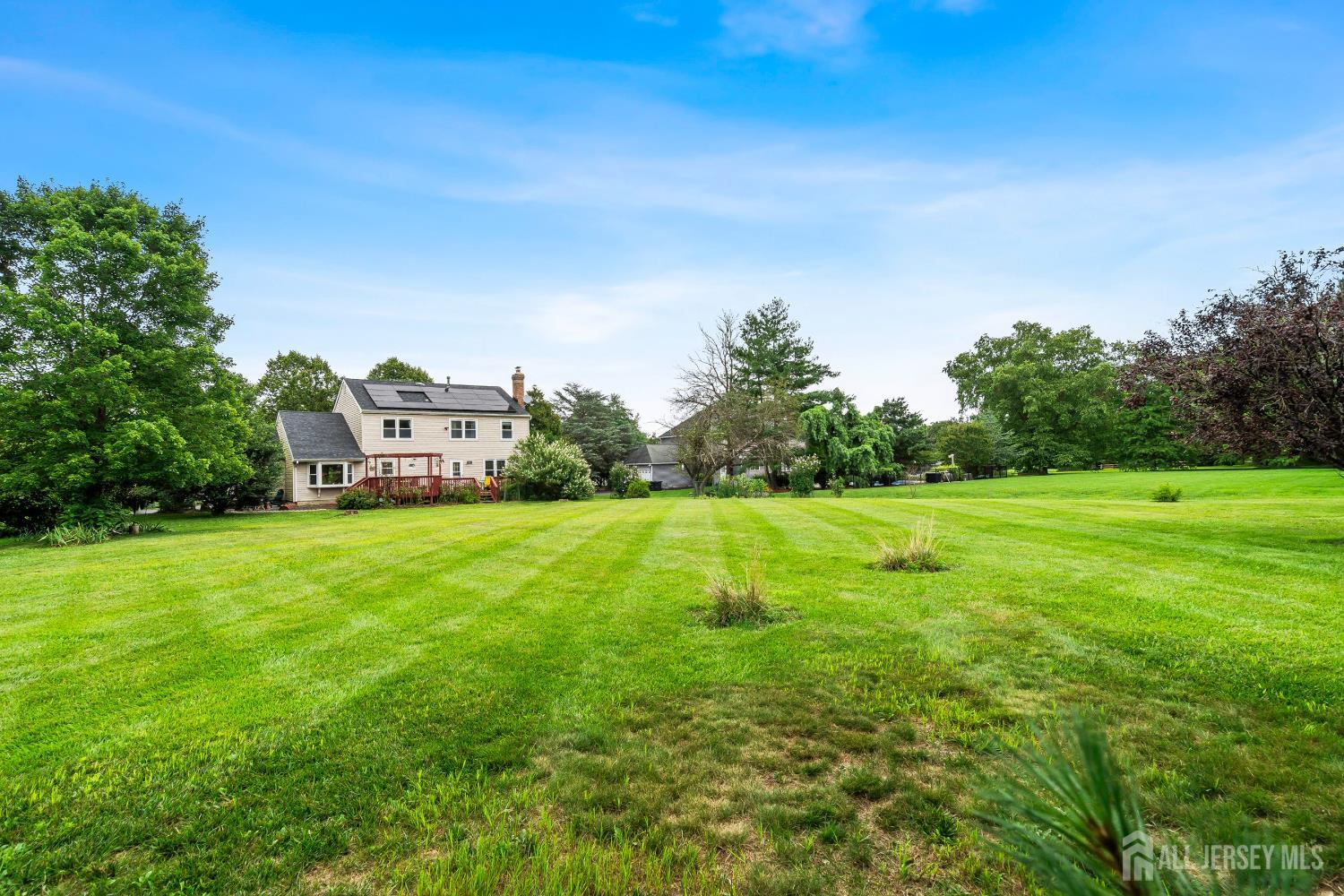 West Windsor, New Jersey 08550, United States, 4 Bedrooms Bedrooms, ,3 BathroomsBathrooms,Residential,Coming Soon,169062