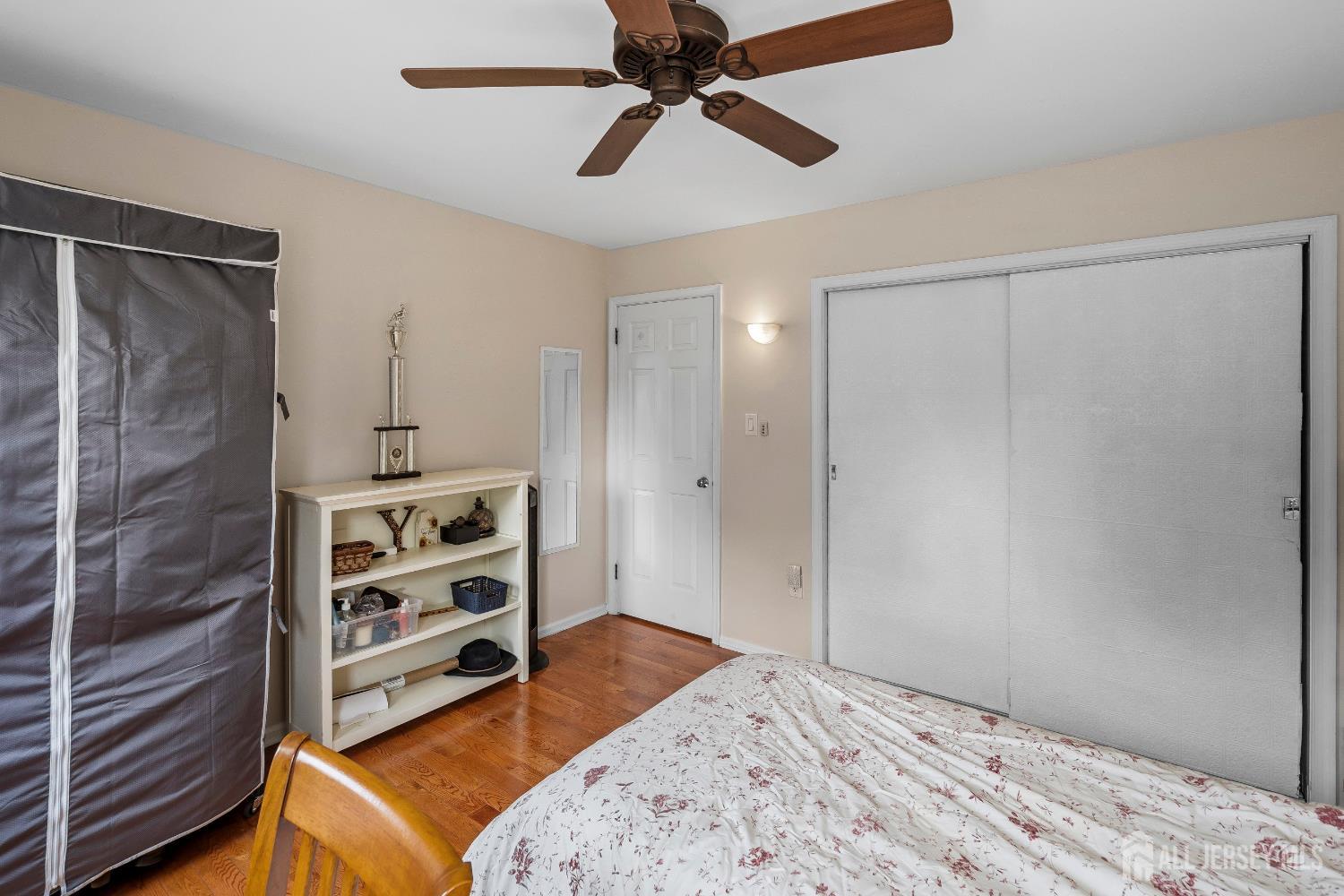 West Windsor, New Jersey 08550, United States, 4 Bedrooms Bedrooms, ,3 BathroomsBathrooms,Residential,Coming Soon,169062