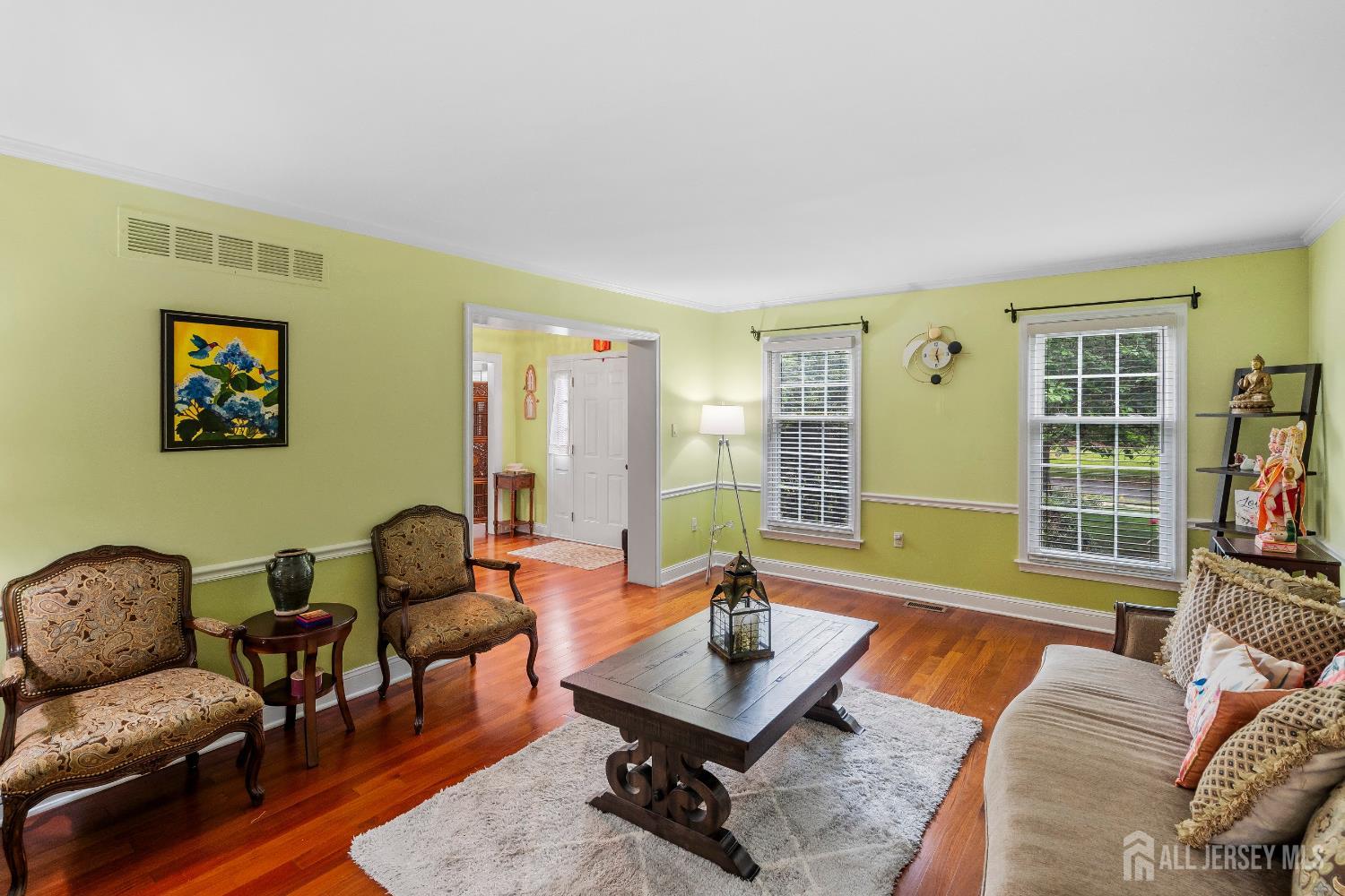 West Windsor, New Jersey 08550, United States, 4 Bedrooms Bedrooms, ,3 BathroomsBathrooms,Residential,Coming Soon,169062